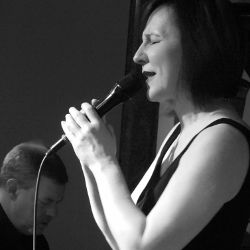 Kendra Shank Quartet